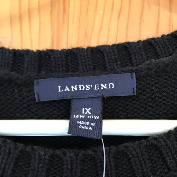 NWT Women’s Lands’ End Crew Neck Sweater - Picture 2 of 3